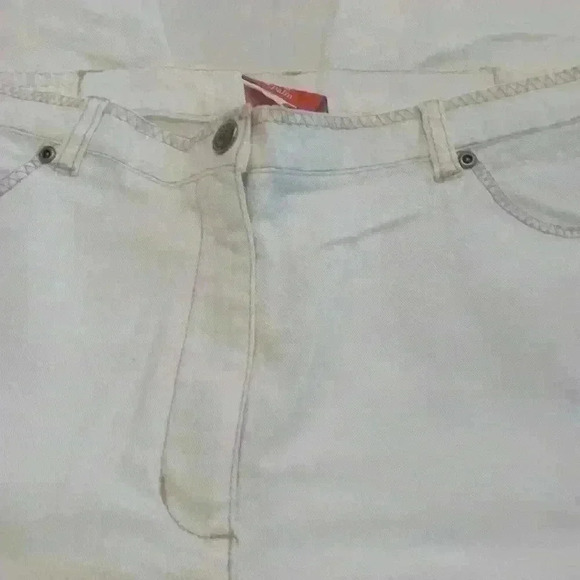 HEARTS Of Palm Women's Pants - Picture 4 of 7